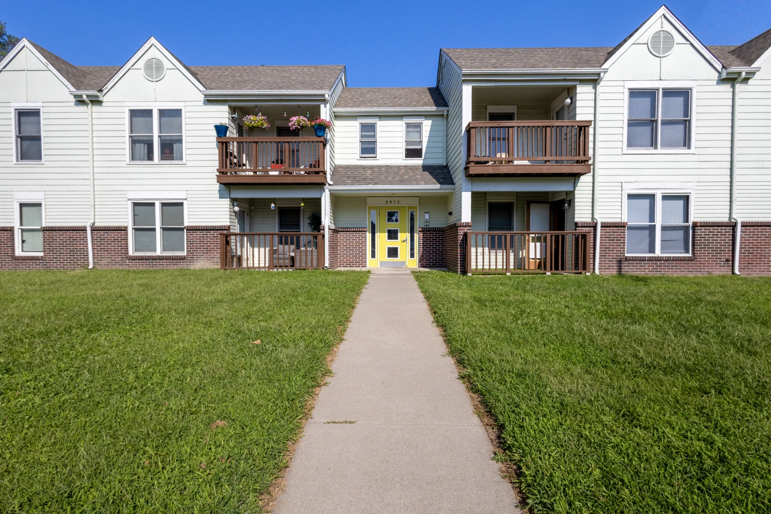 Grace Plaza Apartments