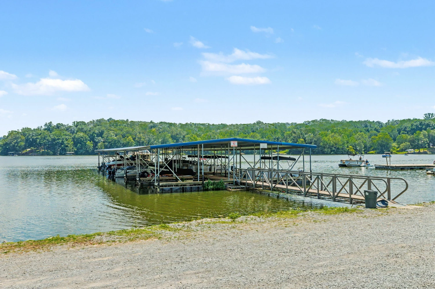 Moon River Marina 