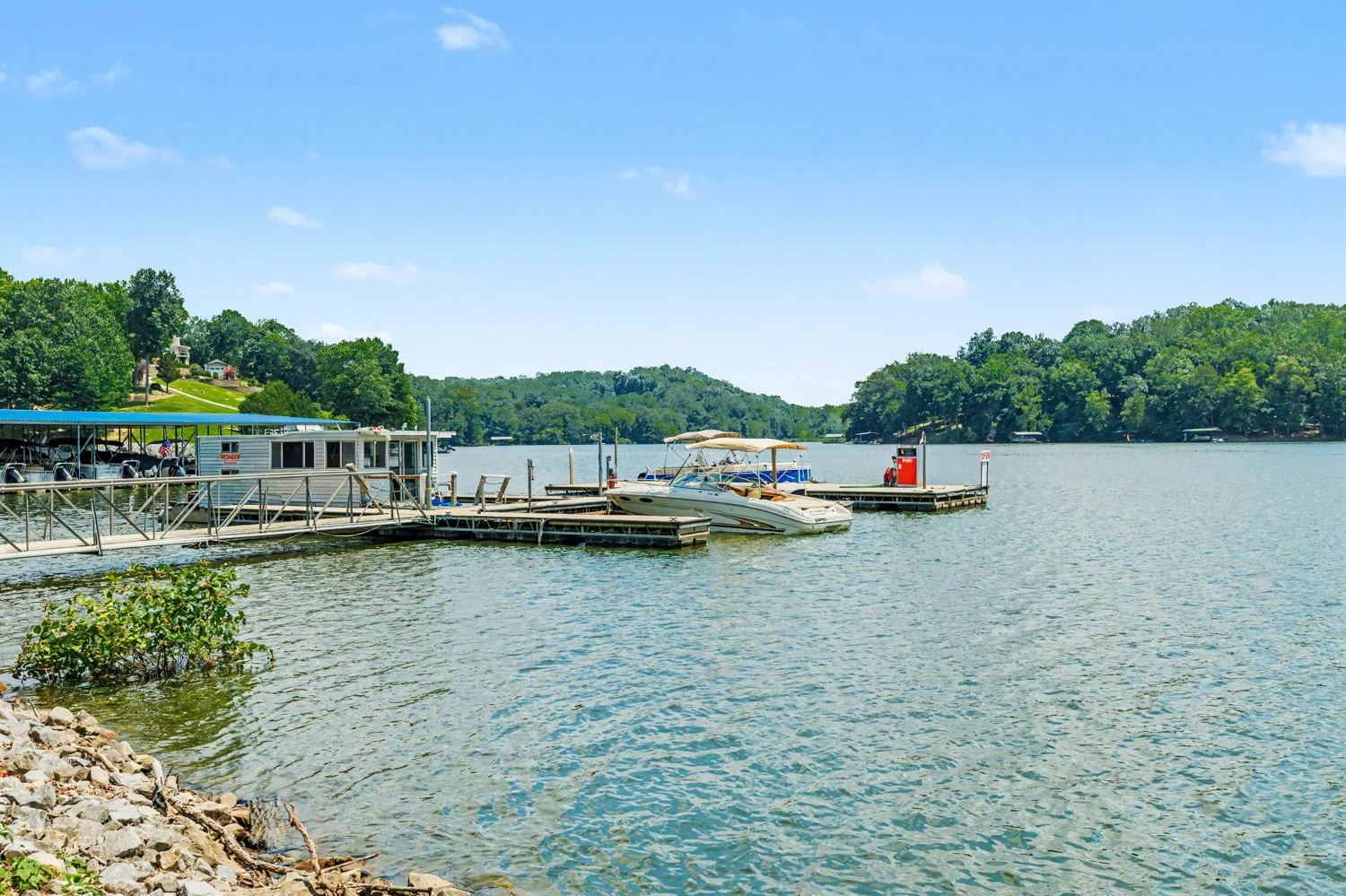 Moon River Marina 