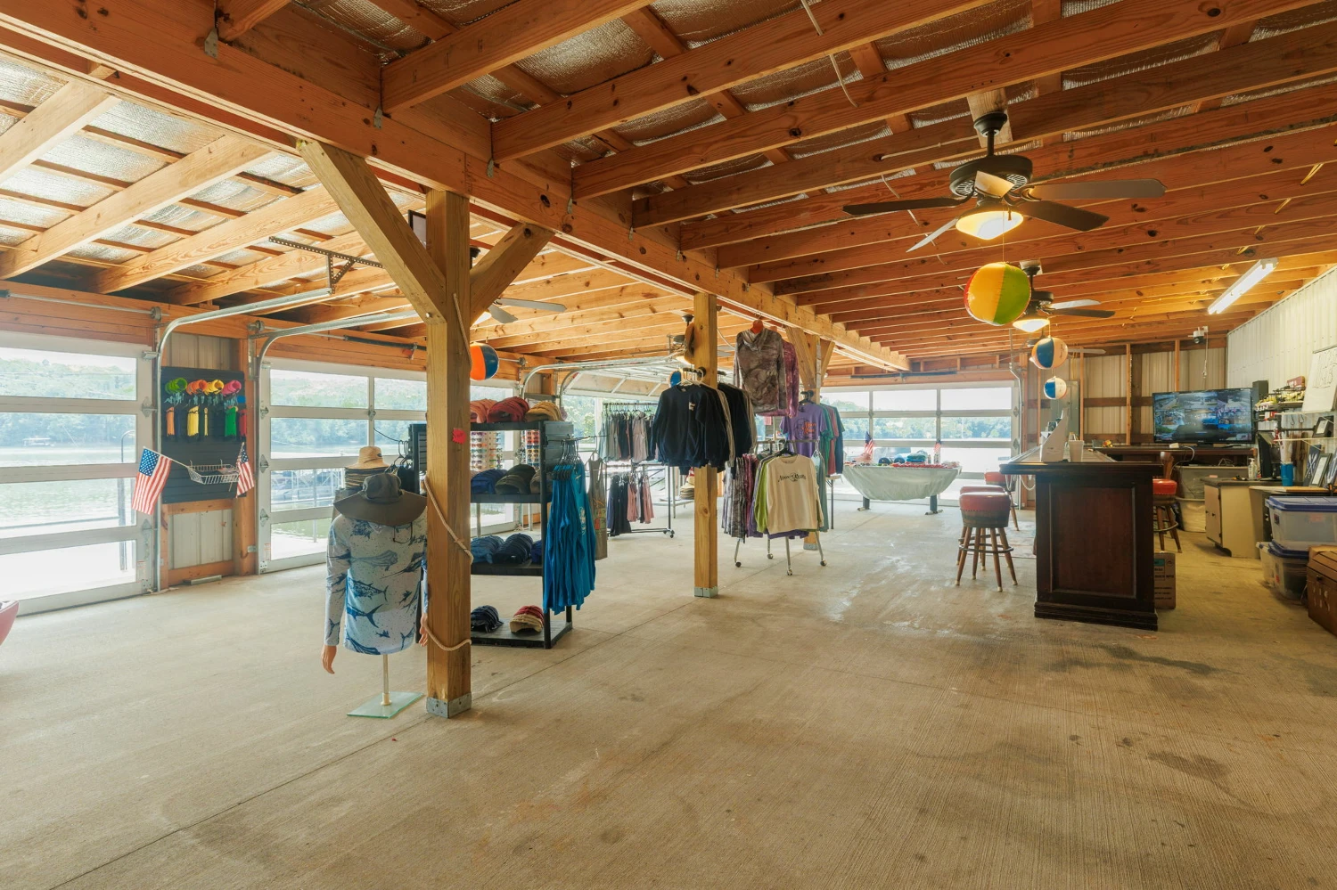 Moon River Marina 