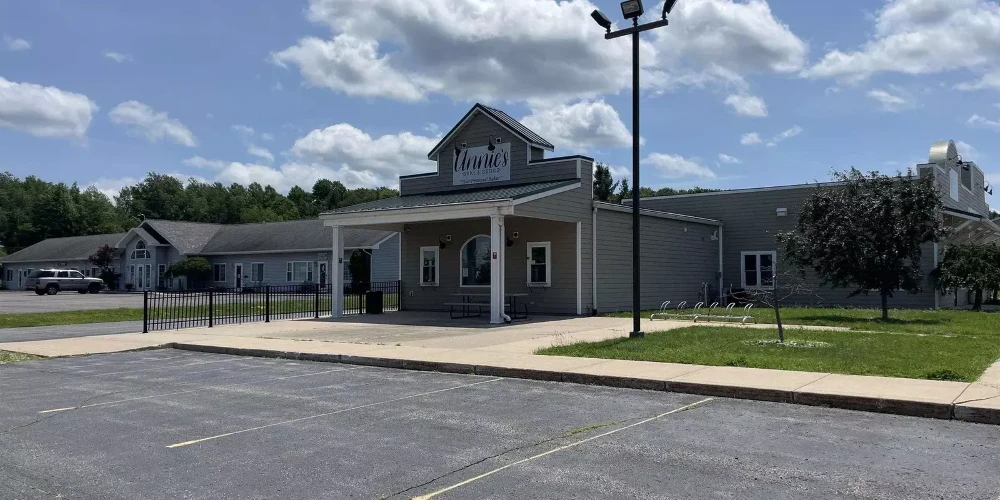 Well-Established Turnkey Bakery