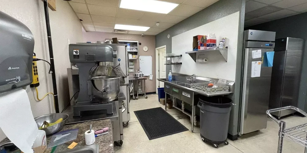 Well-Established Turnkey Bakery