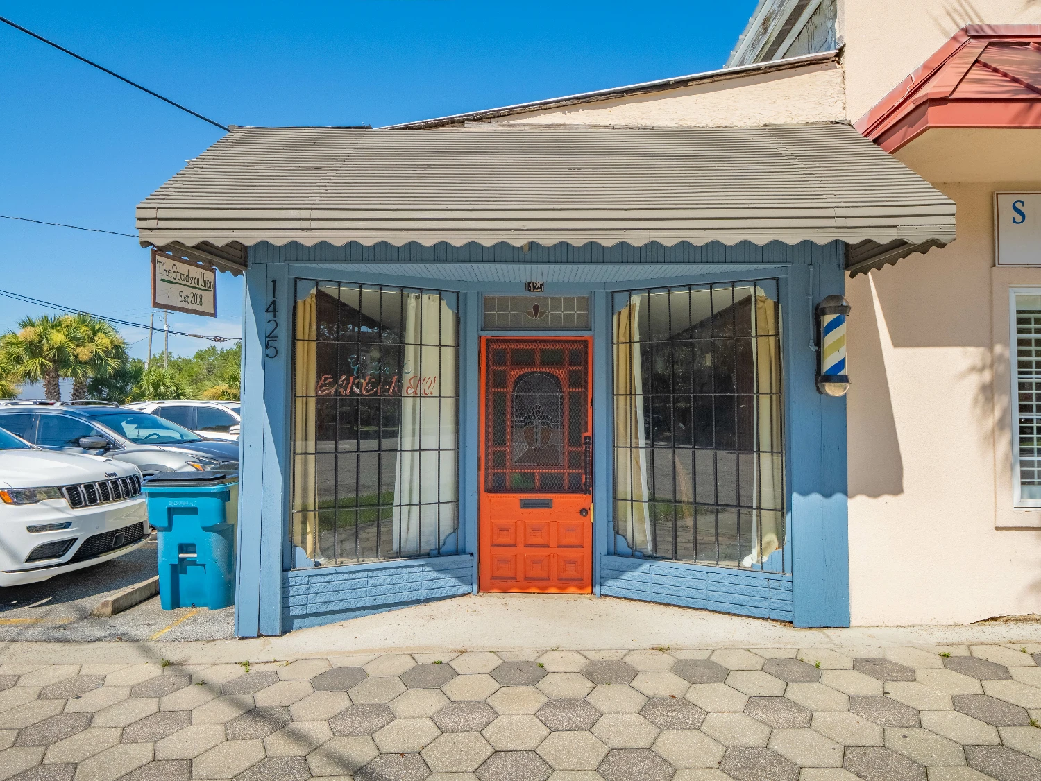 1425 Union Street