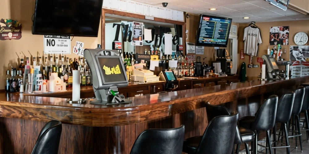 2319 Niagara Falls Blvd - 3,096± SF Retail / Restaurant Space – Former Pizzeria & Sports Bar