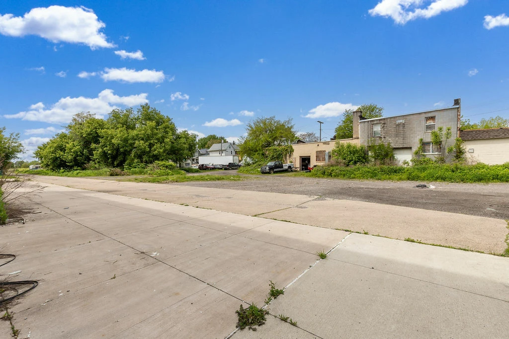 Investor Opportunity – 42-Unit Redevelopment in Prime Downtown Niagara Falls