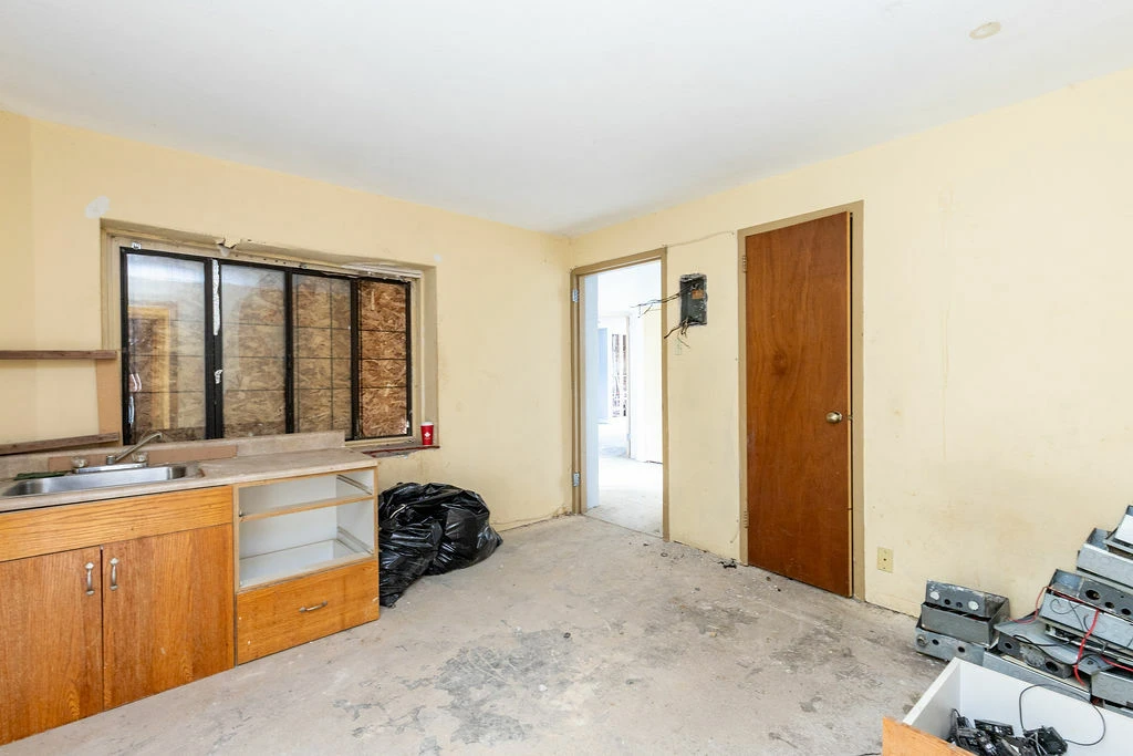Investor Opportunity – 42-Unit Redevelopment in Prime Downtown Niagara Falls