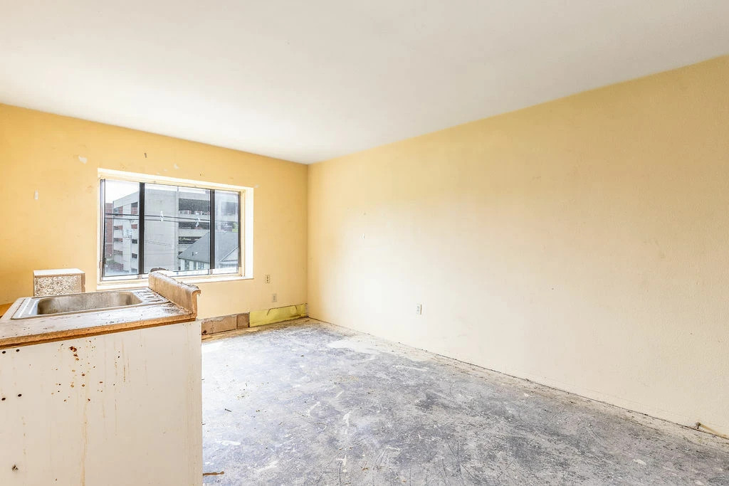 Investor Opportunity – 42-Unit Redevelopment in Prime Downtown Niagara Falls