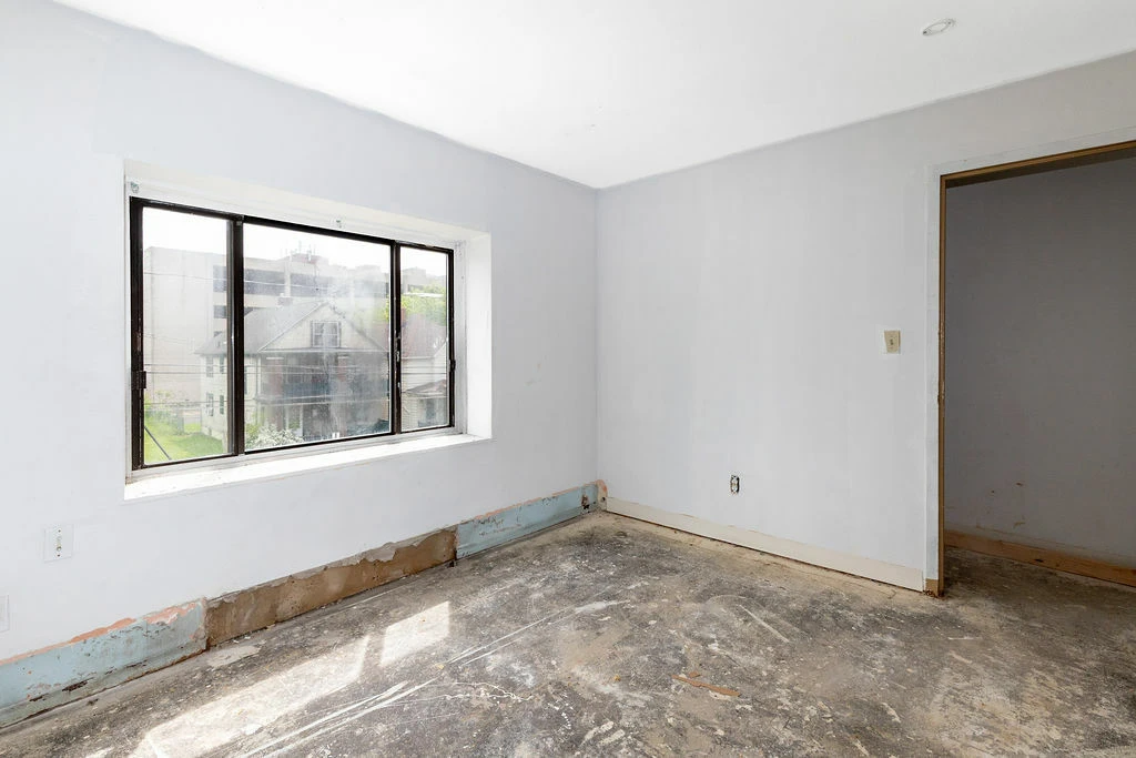 Investor Opportunity – 42-Unit Redevelopment in Prime Downtown Niagara Falls