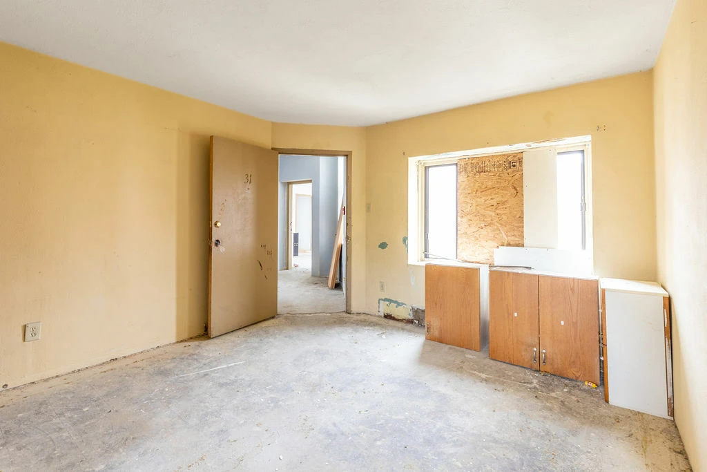 Investor Opportunity – 42-Unit Redevelopment in Prime Downtown Niagara Falls