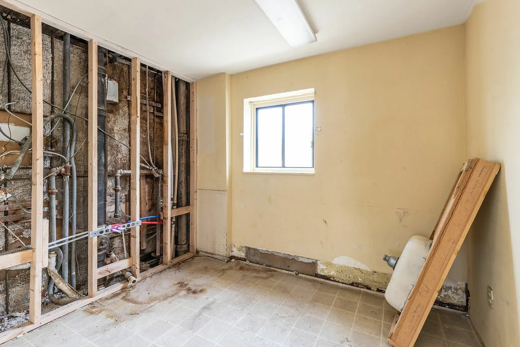 Investor Opportunity – 42-Unit Redevelopment in Prime Downtown Niagara Falls