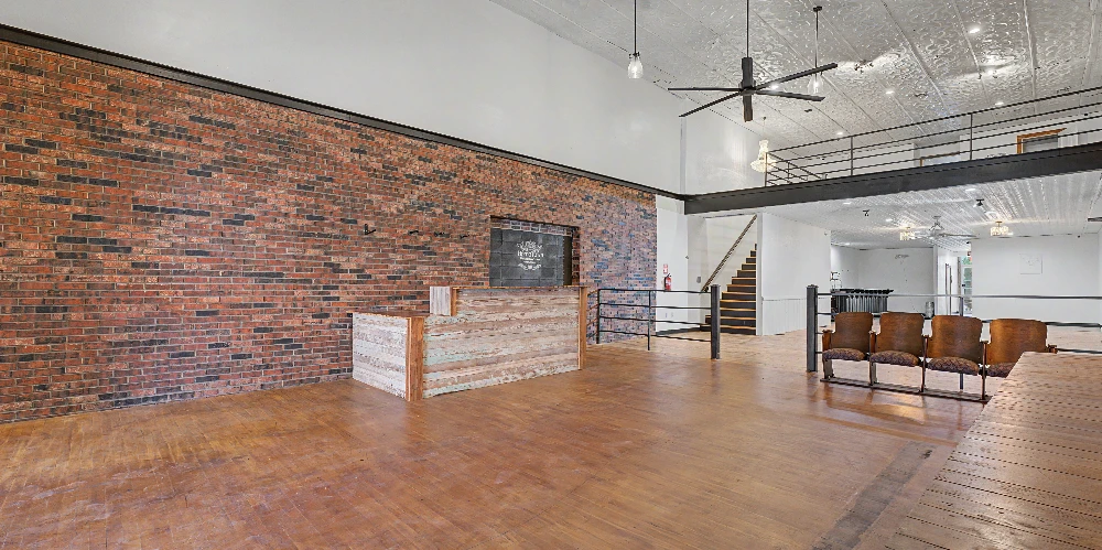 109 Main St SE, Gravette, AR for sale