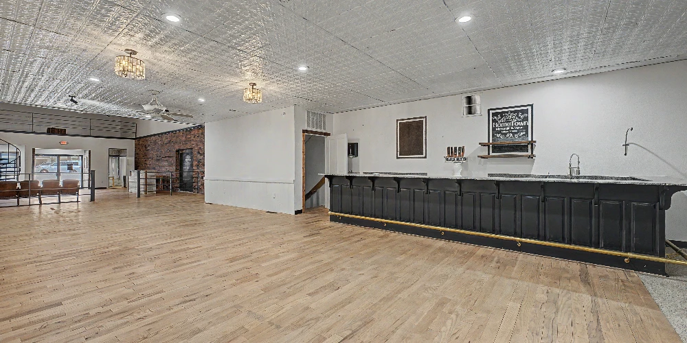 109 Main St SE, Gravette, AR for sale