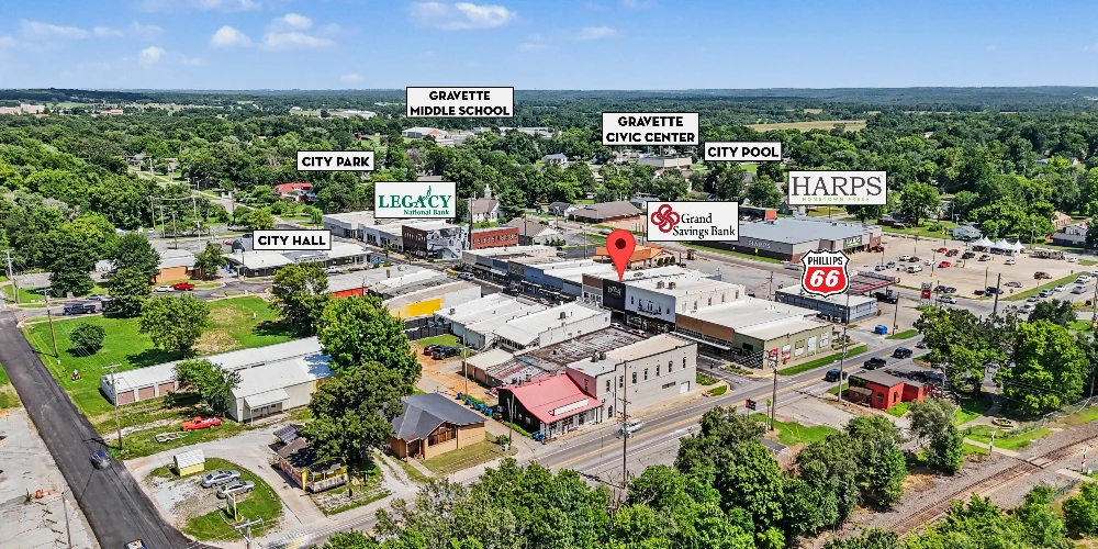 109 Main St SE, Gravette, AR for sale