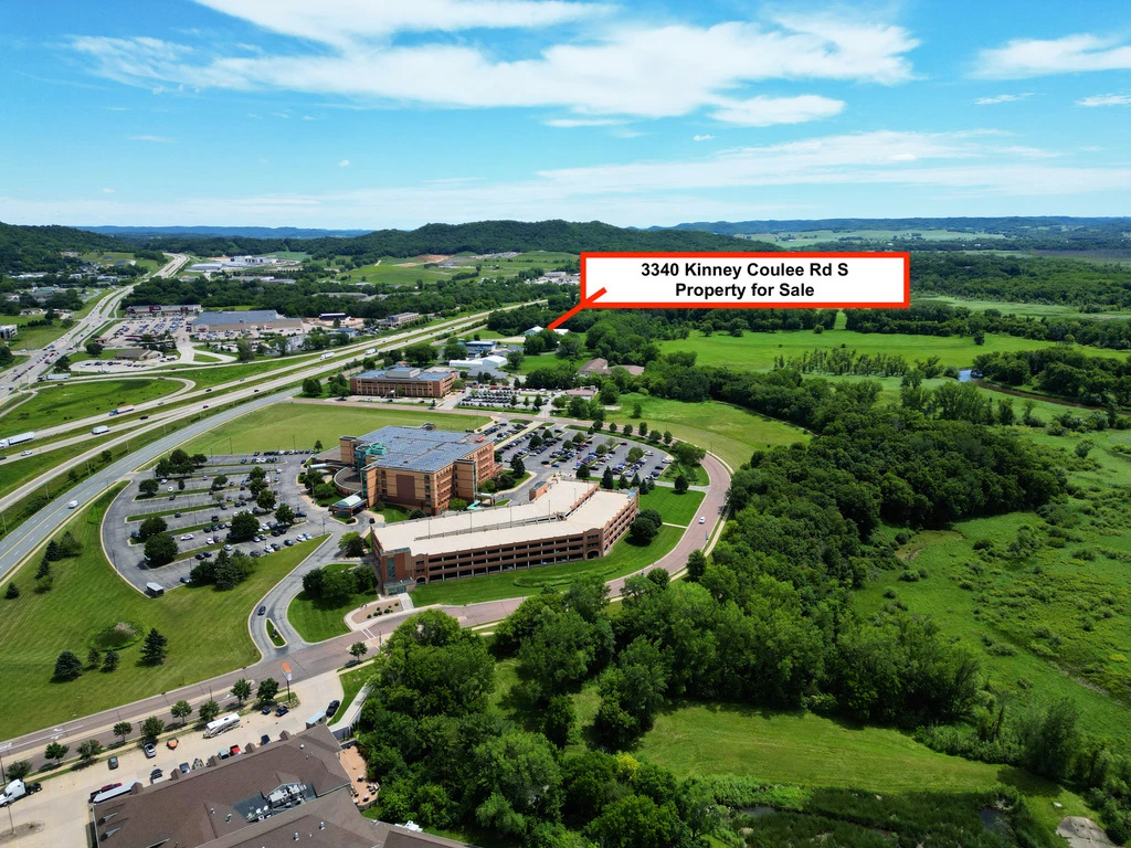 3340 South Kinney Coulee Road, Onalaska, WI for sale