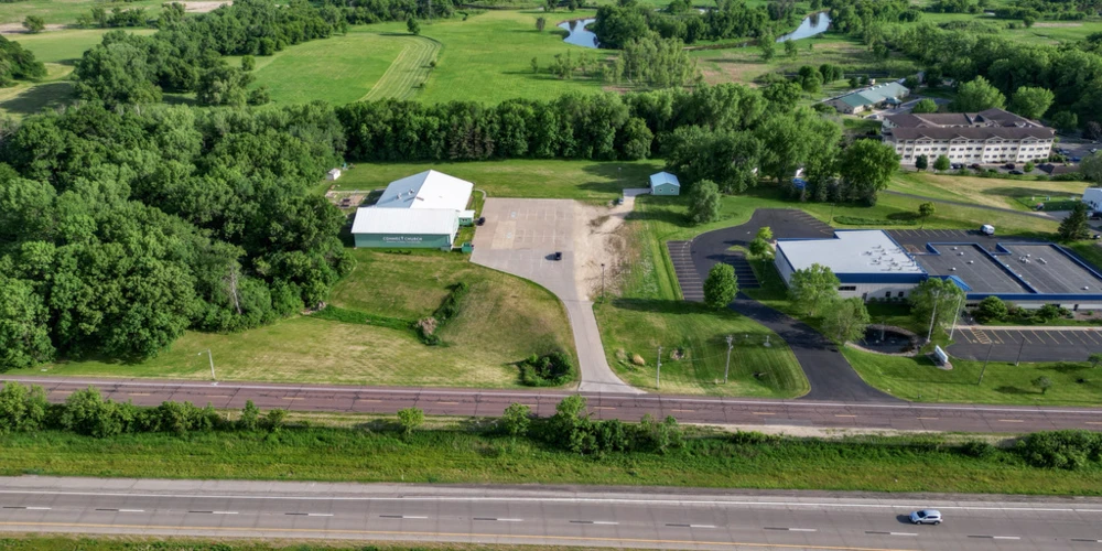 3340 South Kinney Coulee Road, Onalaska, WI for sale