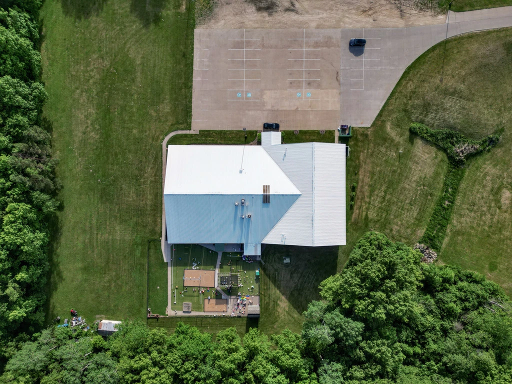 3340 South Kinney Coulee Road, Onalaska, WI for sale