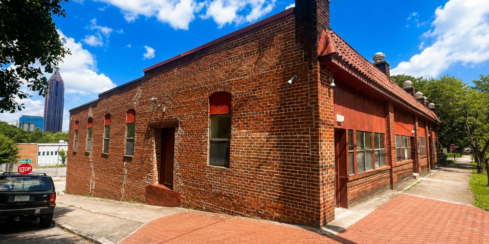 Unique Triplex in O4W Neighborhood (Atlanta)