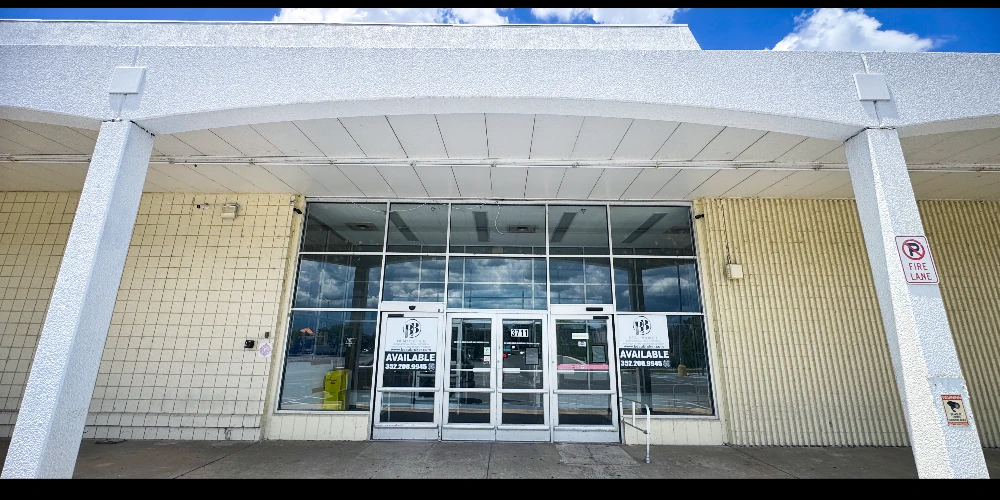 3711 East Silver Springs Boulevard, Ocala, FL for sale