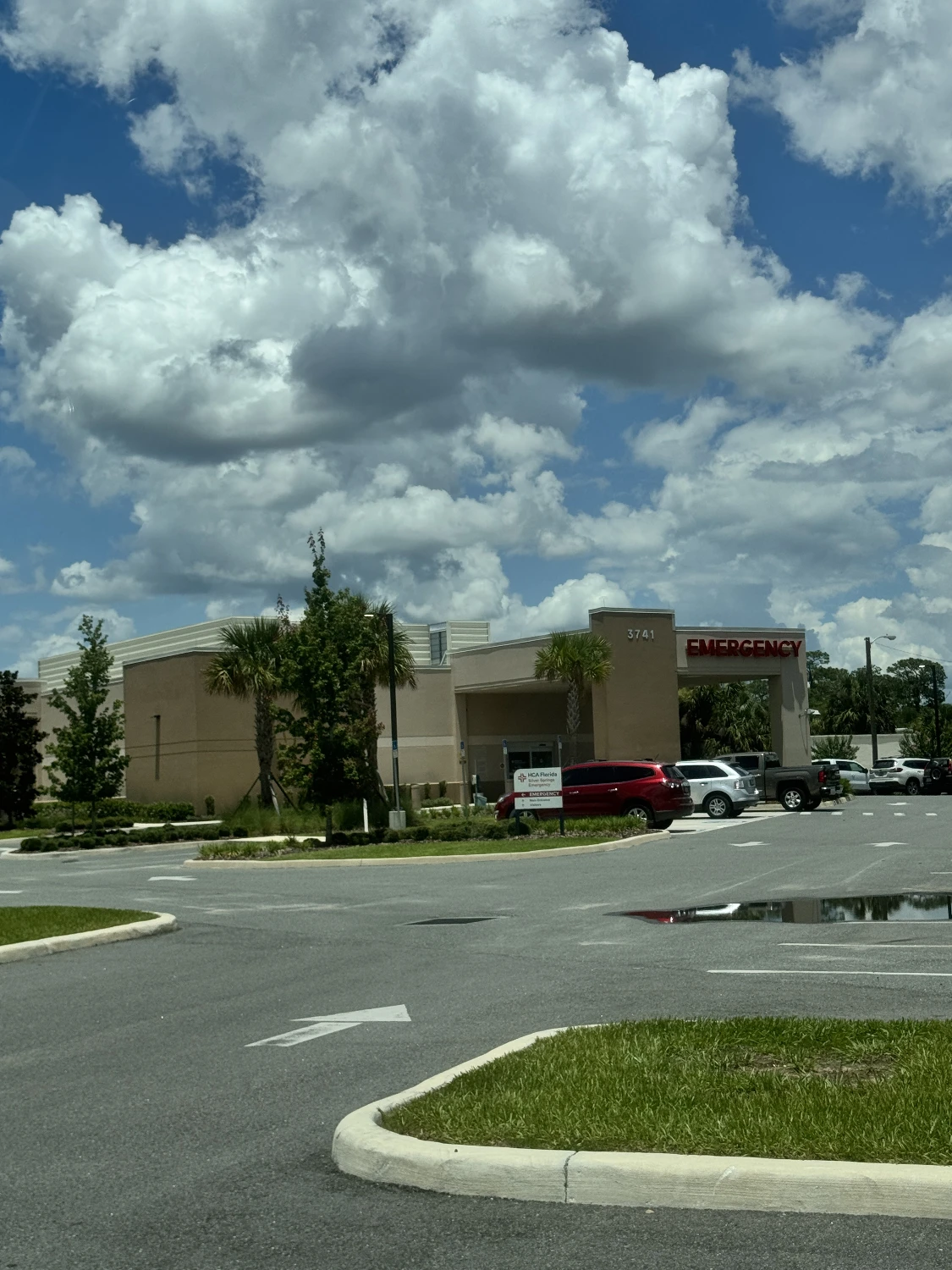 3711 East Silver Springs Boulevard, Ocala, FL for sale