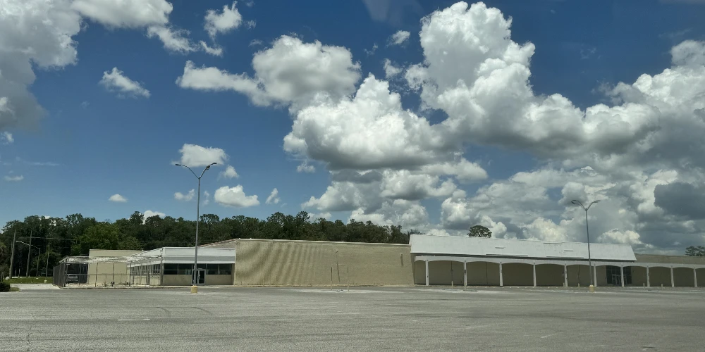 3711 East Silver Springs Boulevard, Ocala, FL for sale