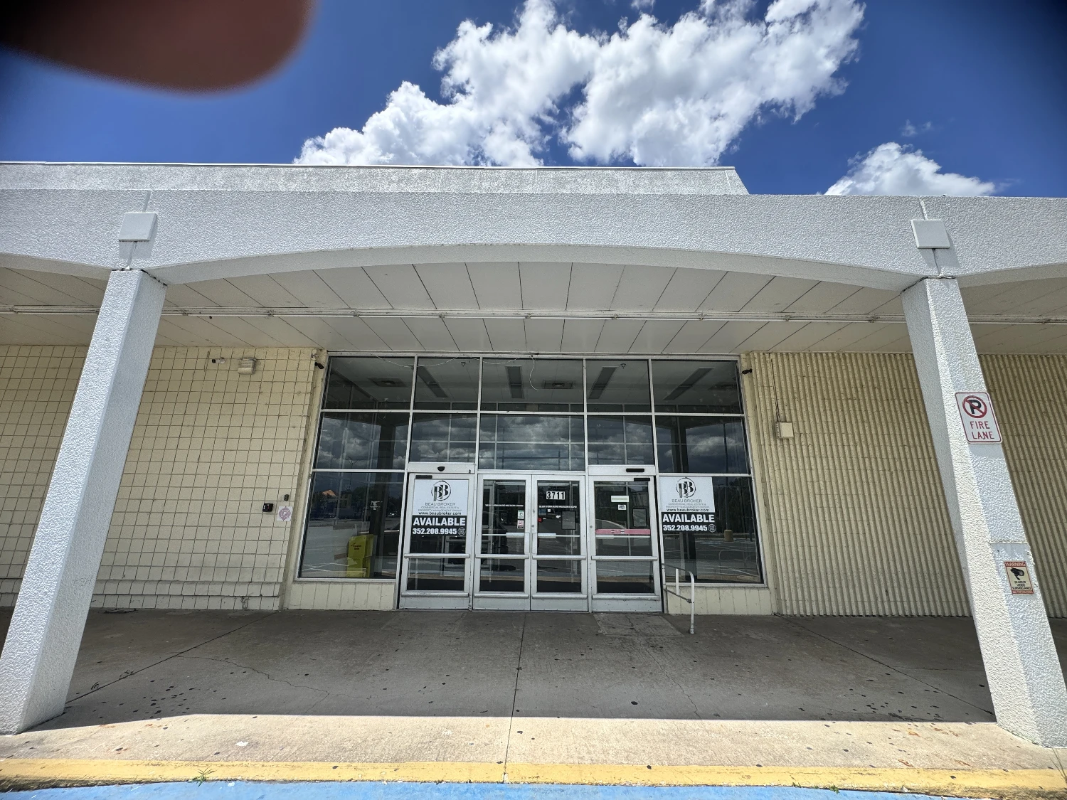 3711 East Silver Springs Boulevard, Ocala, FL for sale