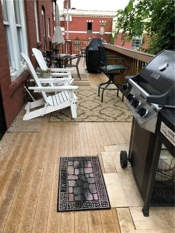 Excellent Income Producing, Turnkey Mixed Use Property