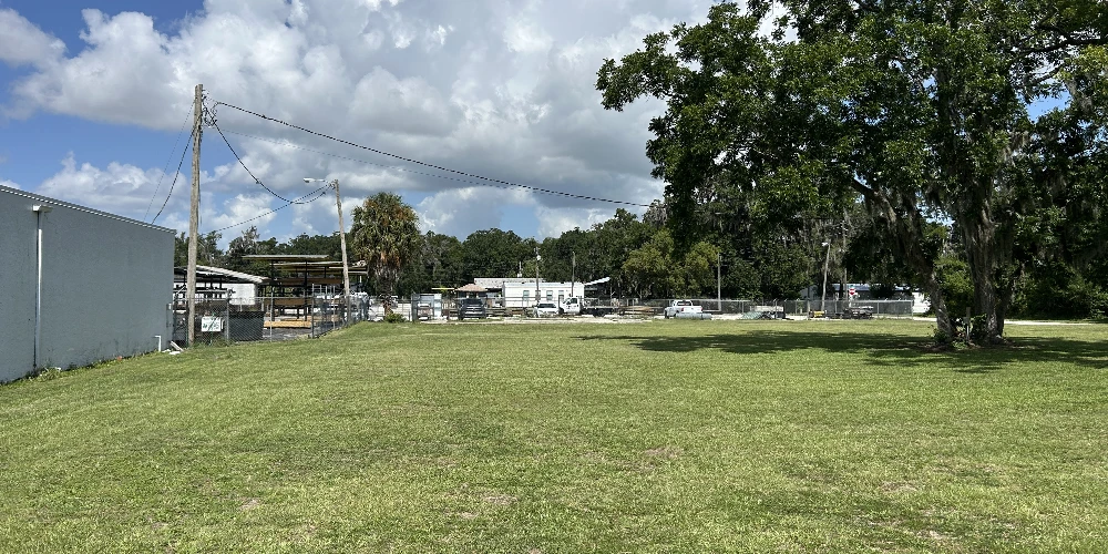 Materials/Lumber Facility on 5.6 Acres