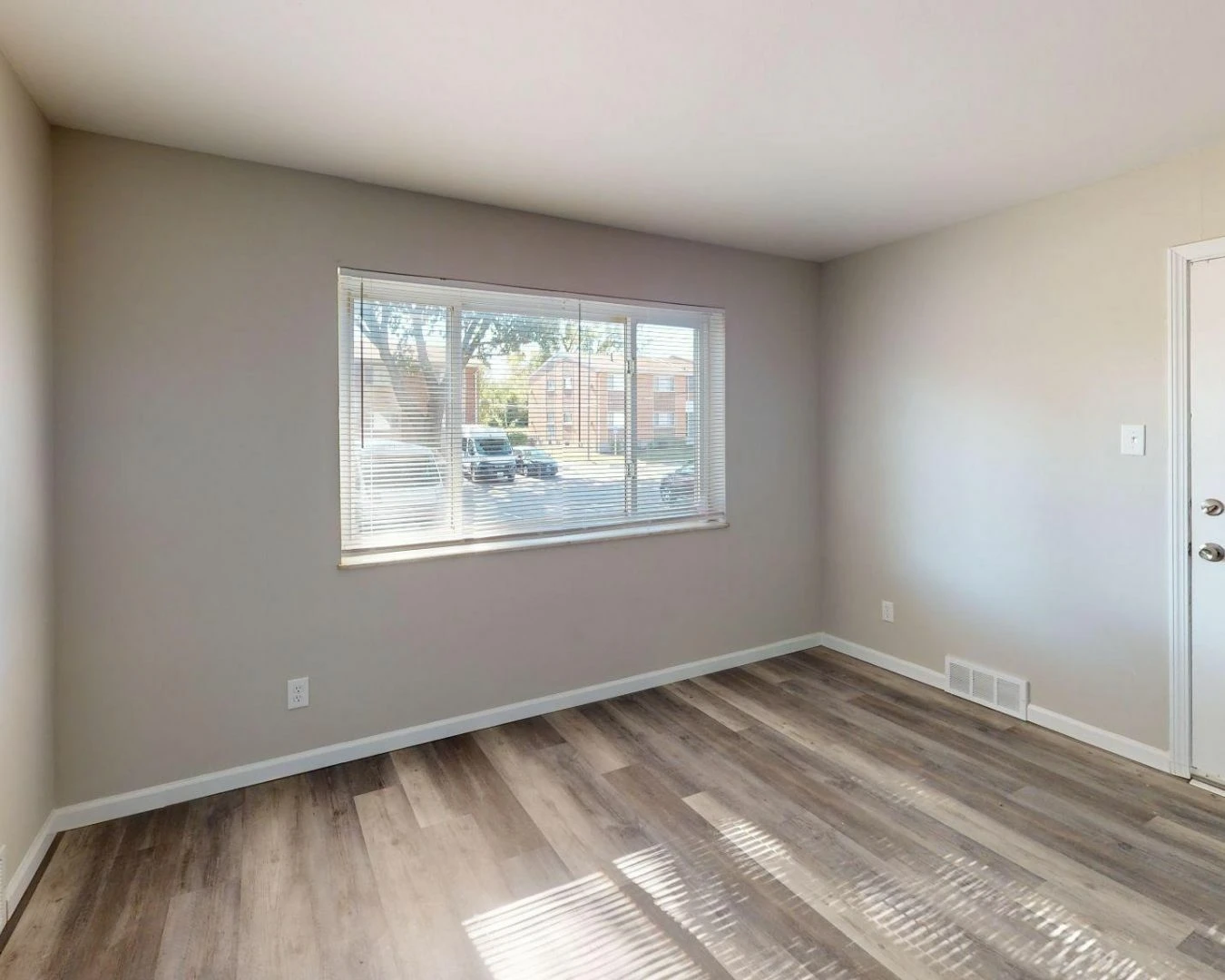 2 Bruce Drive, Florissant, MO for sale
