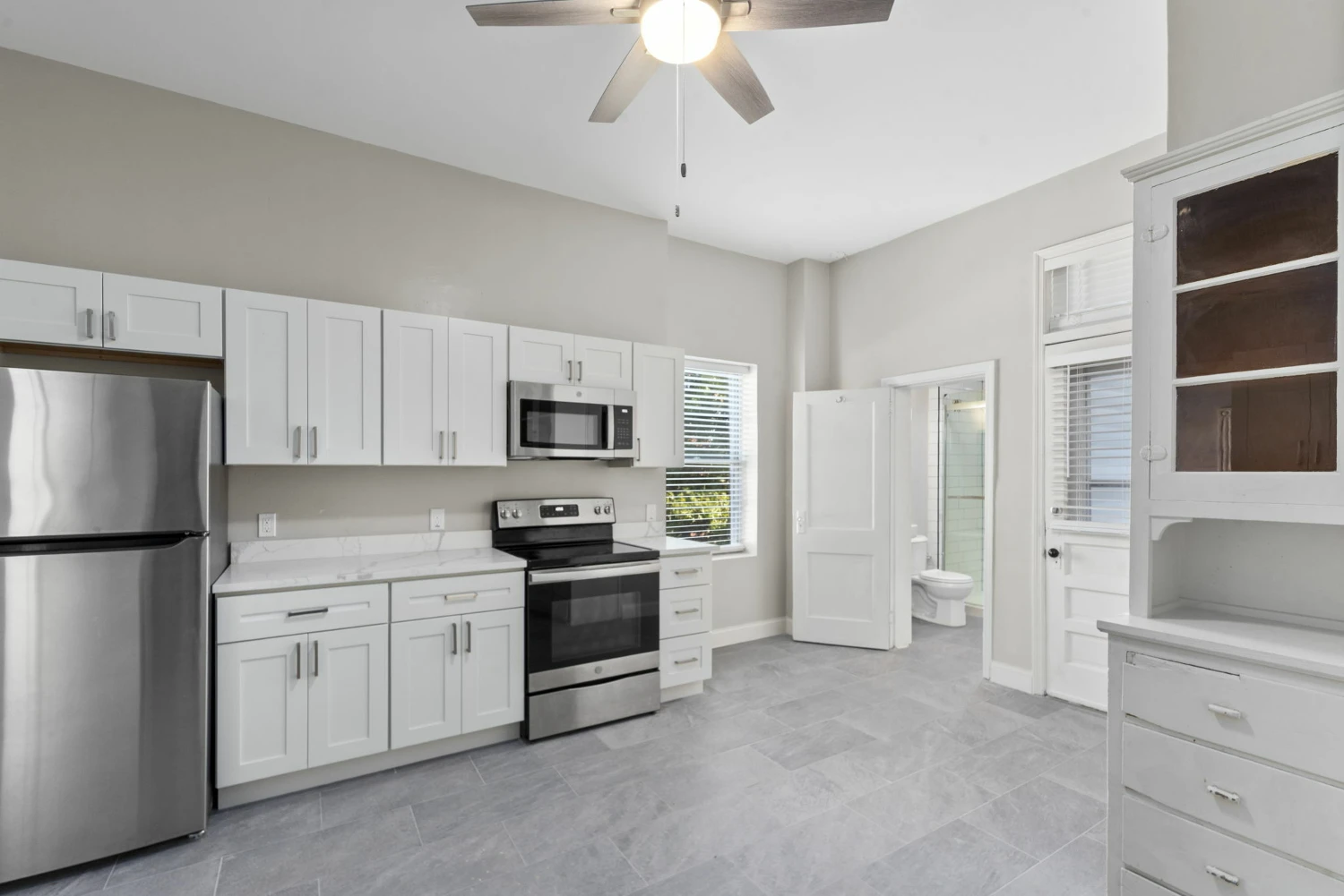 2700 Macklind Ave, Saint Louis, MO for sale