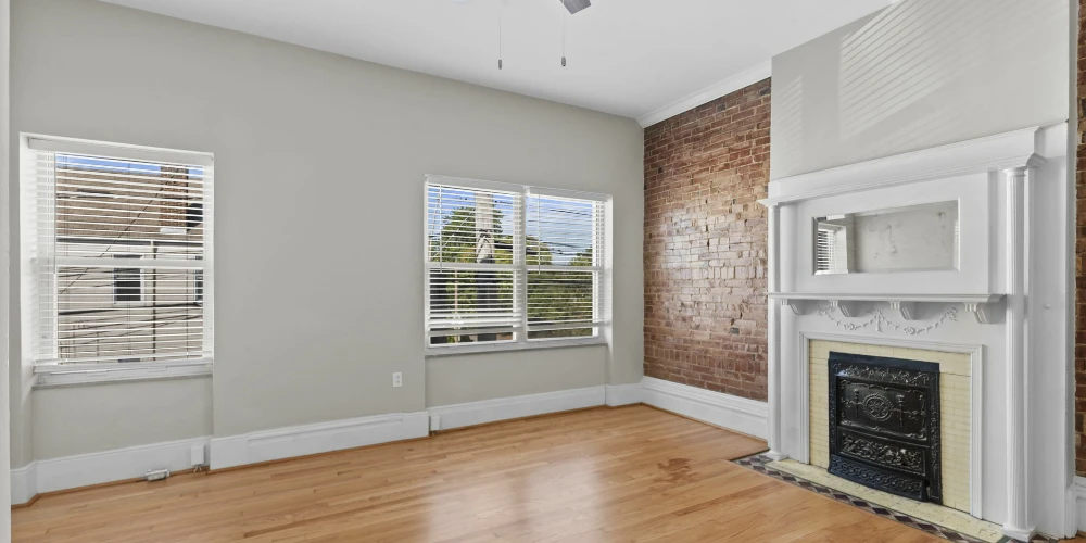 2700 Macklind Ave, Saint Louis, MO for sale