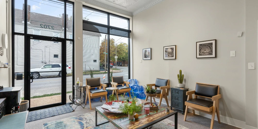 2700 Macklind Ave, Saint Louis, MO for sale