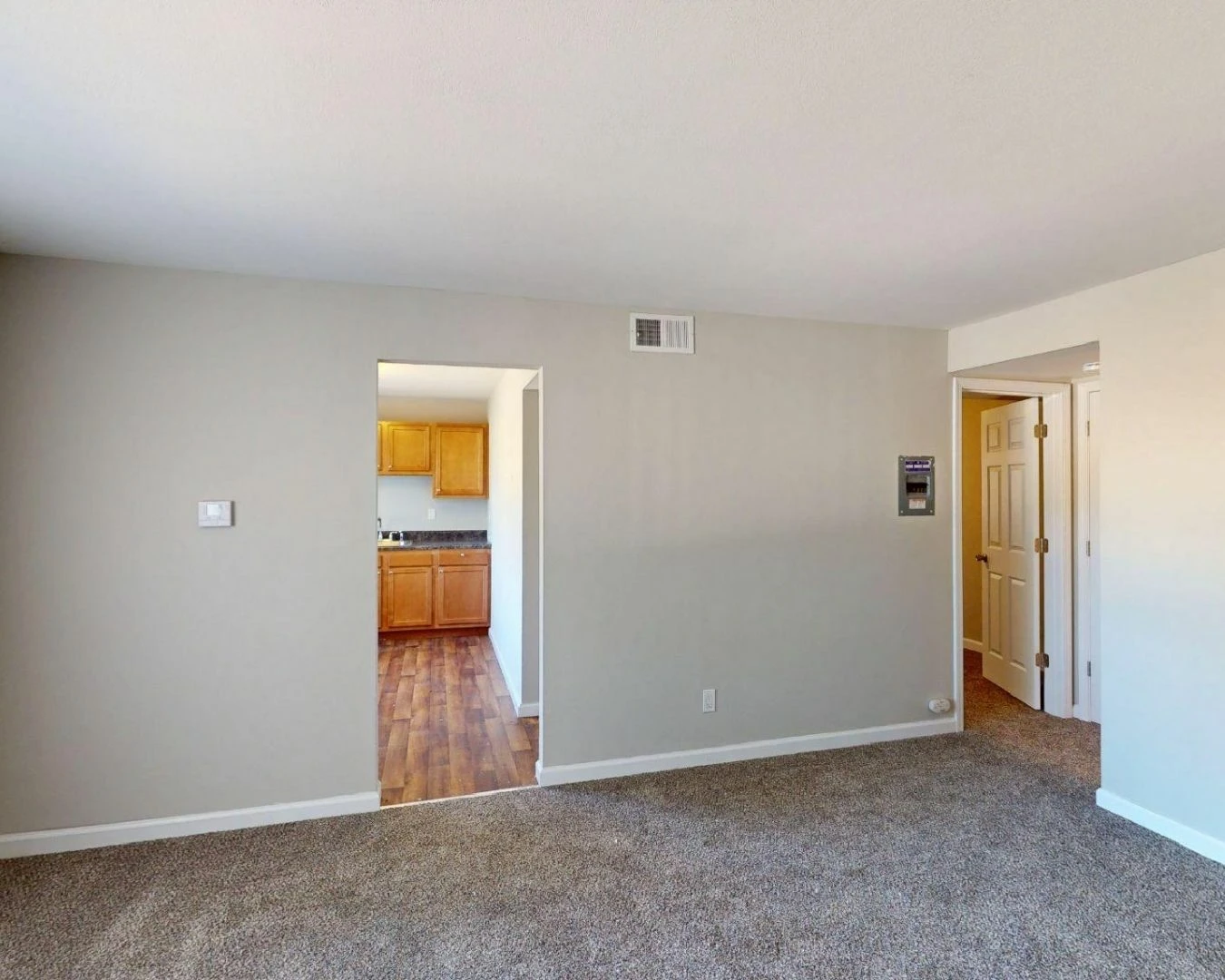 32 Units In Florissant 4-16 Bruce Dr. 