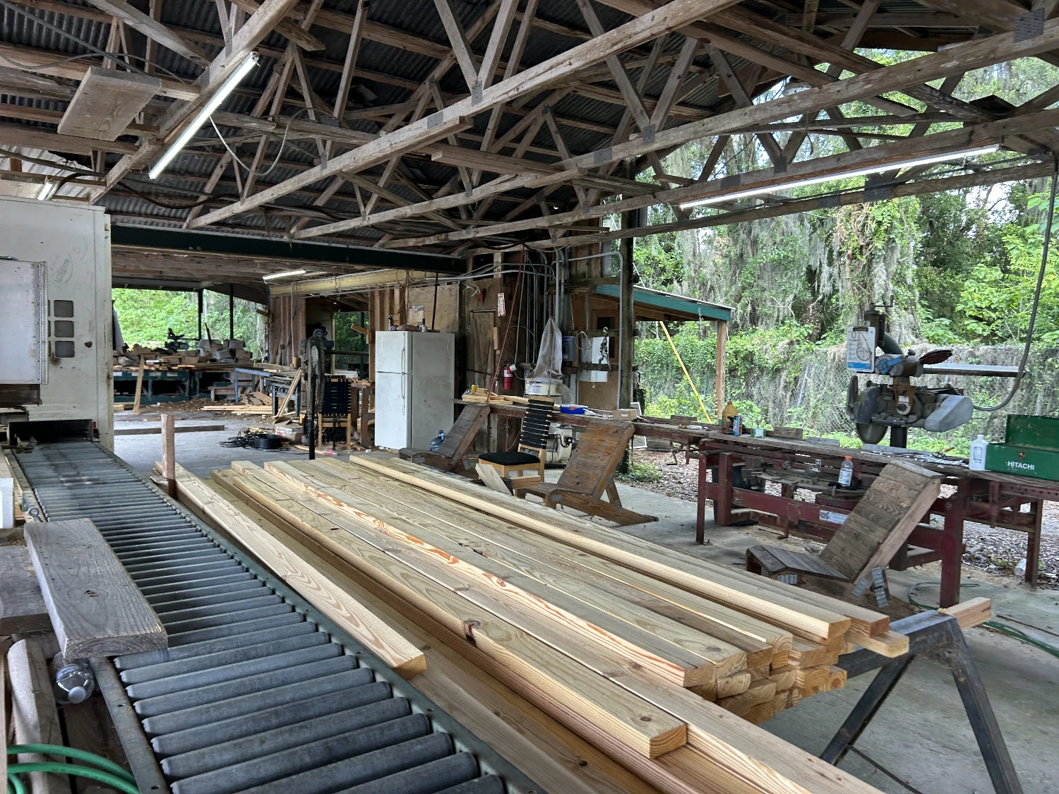 Materials/Lumber Facility on 5.6 Acres