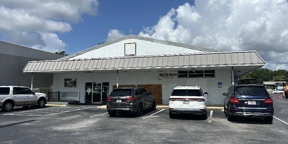 Materials/Lumber Facility on 5.6 Acres