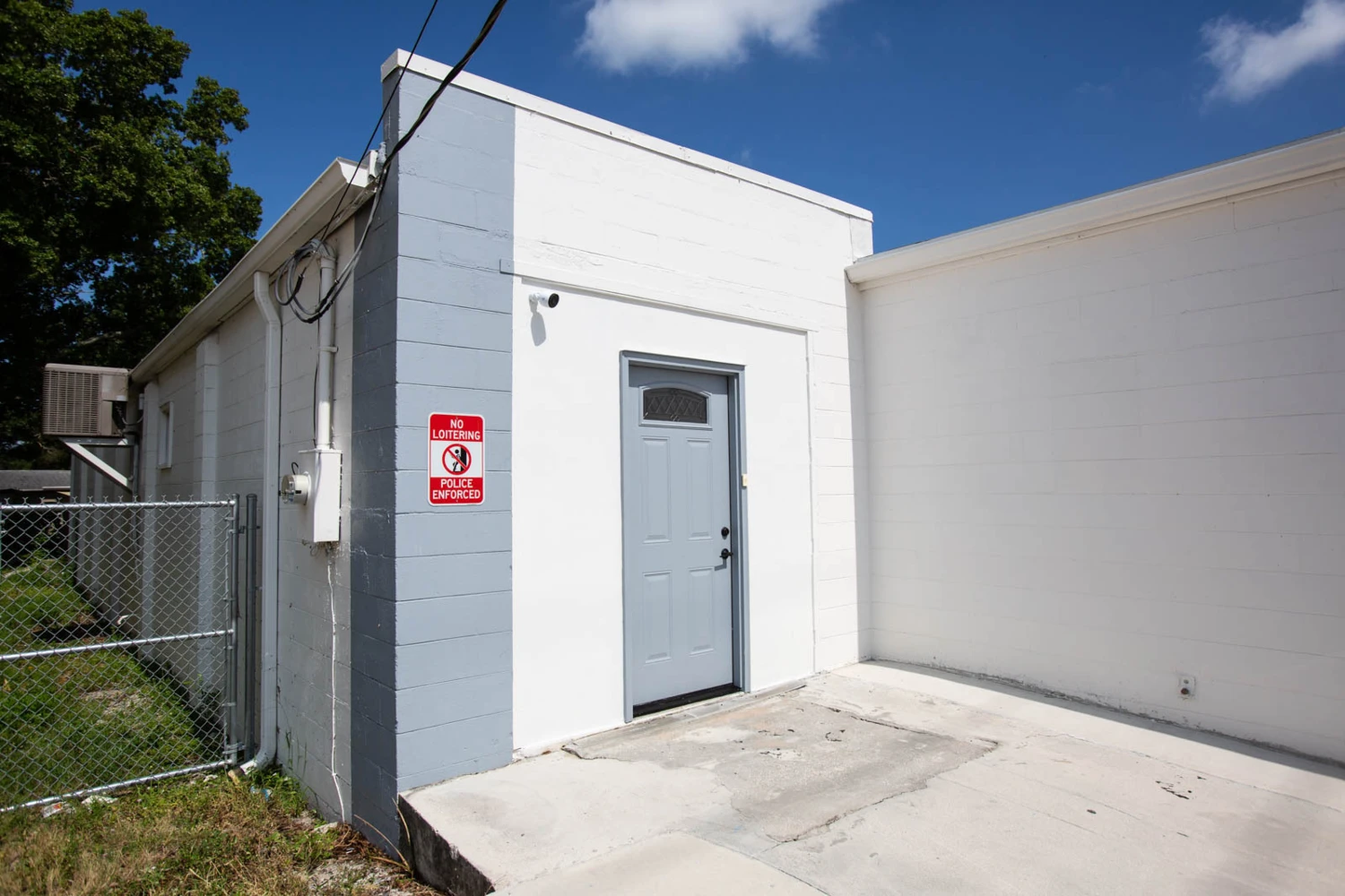 411 Clearlake Rd