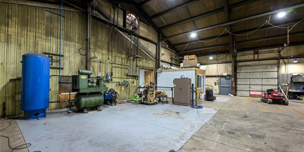 420 Merrill St, Andover, OH for sale