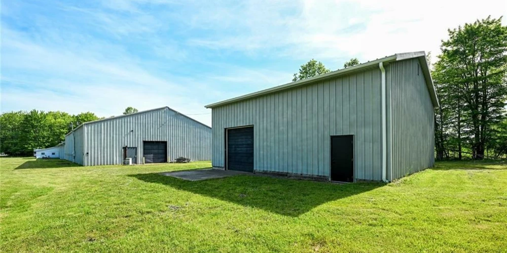 420 Merrill St, Andover, OH for sale