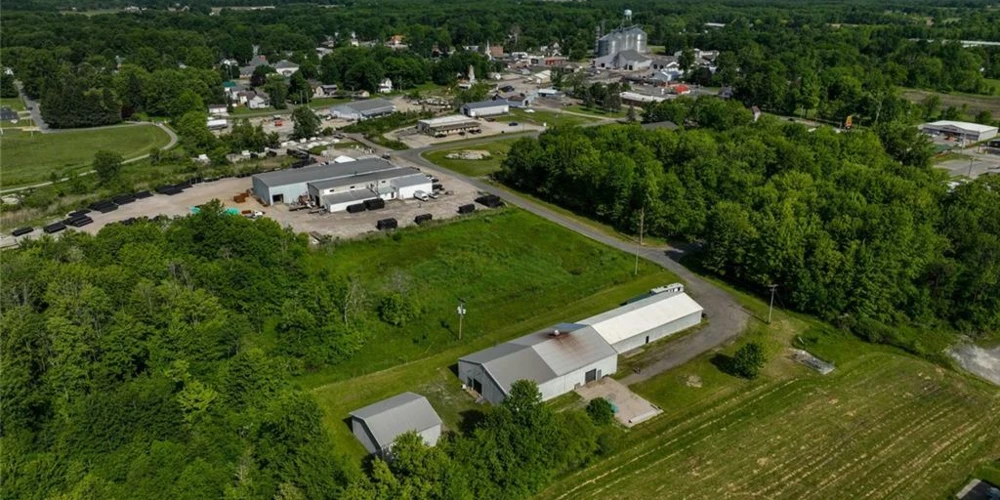 420 Merrill St, Andover, OH for sale