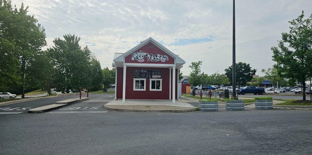 Prime Commercial Outparcel Amid National Retailers and Restaurants