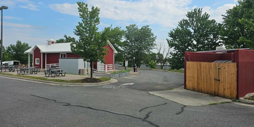Prime Commercial Outparcel Amid National Retailers and Restaurants