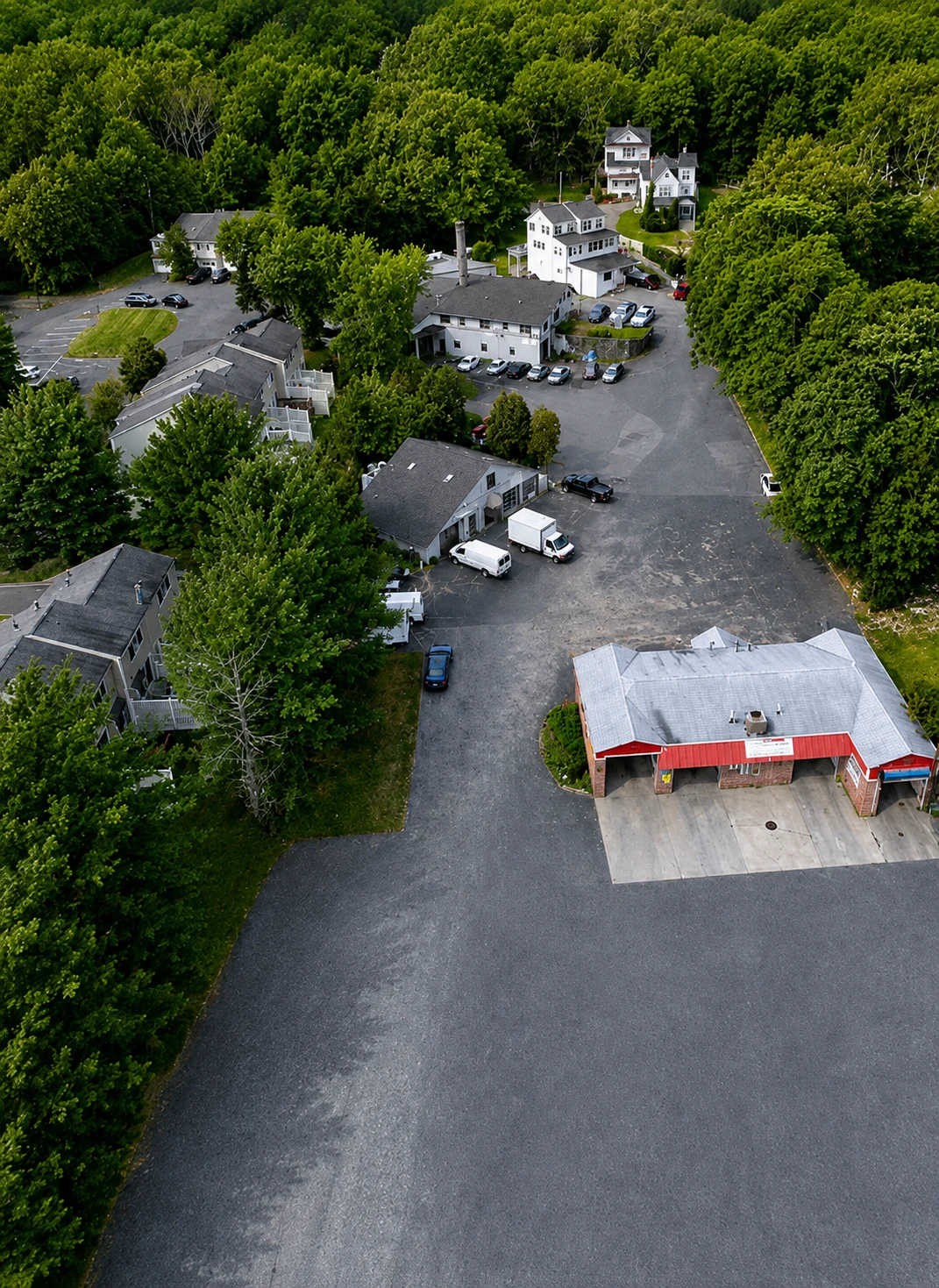 207 E Main St