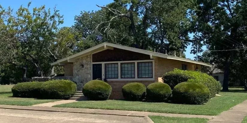 500 W Nash St - Commercial Office Bldg Downtown Terrell