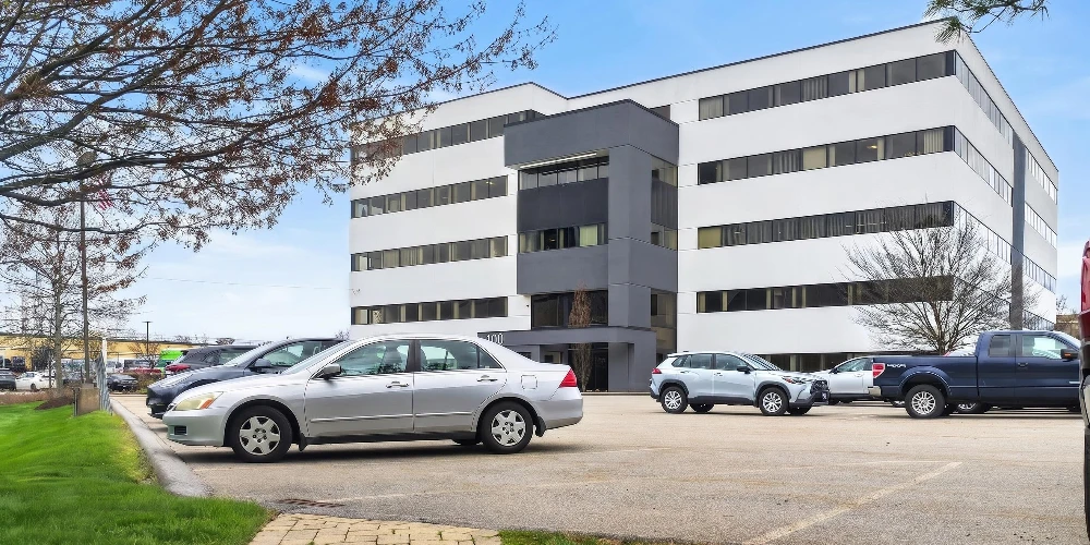 100 Penn | Value-Add Office | 77% Occupancy | Boston MSA