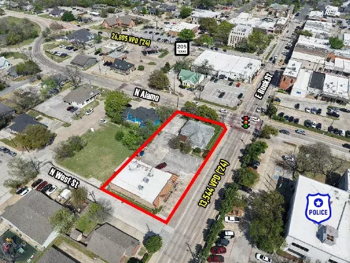 NWC Of Alamo & Rusk - Lone Star 66 Cafe