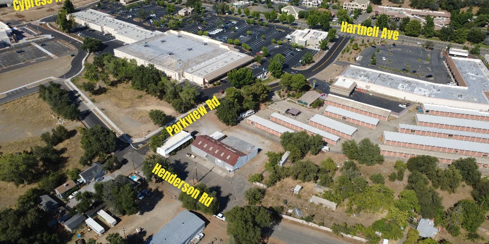 2651 Henderson Road