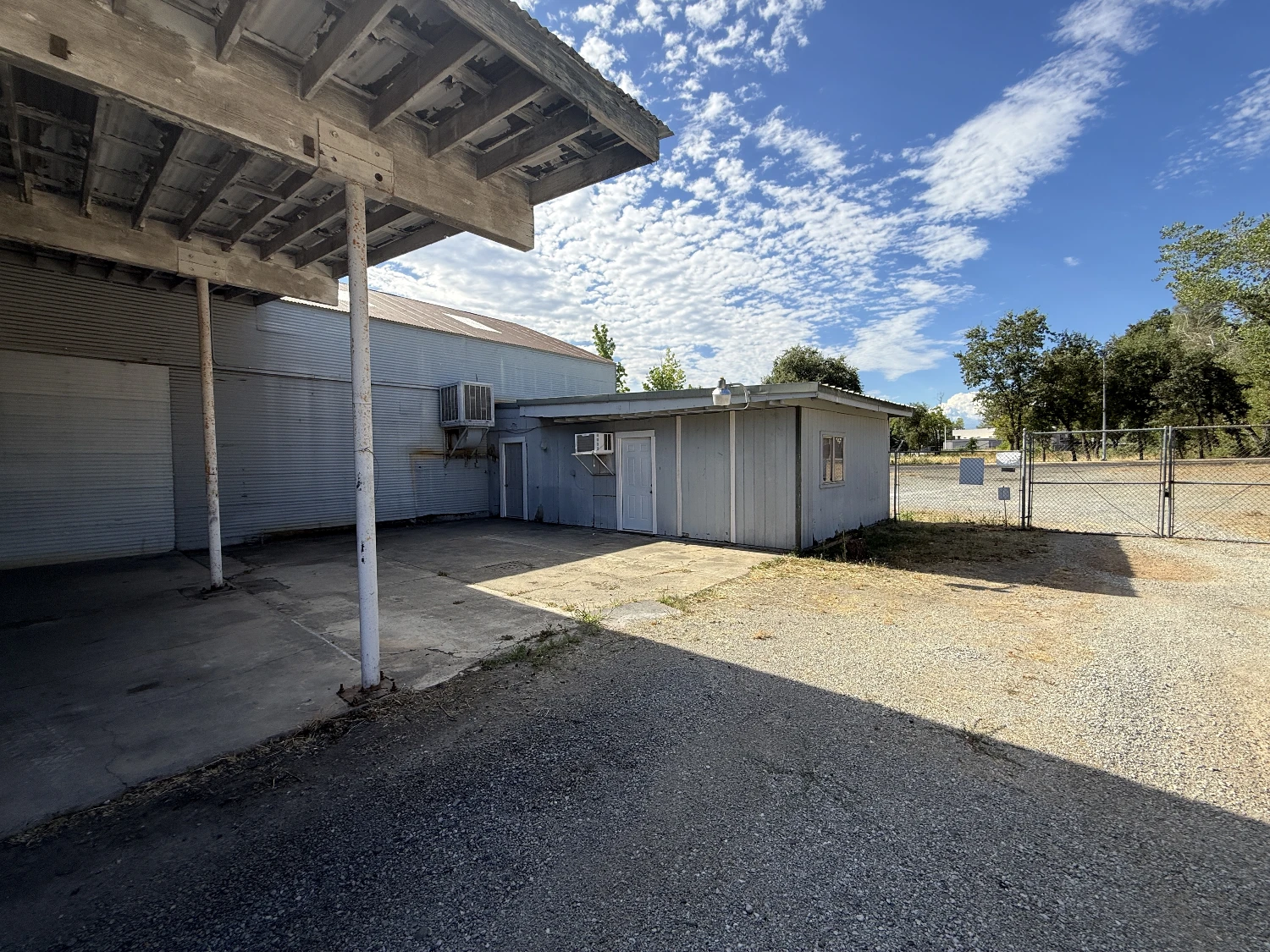 2651 Henderson Road