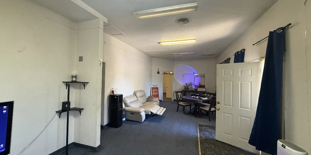 2651 Henderson Road