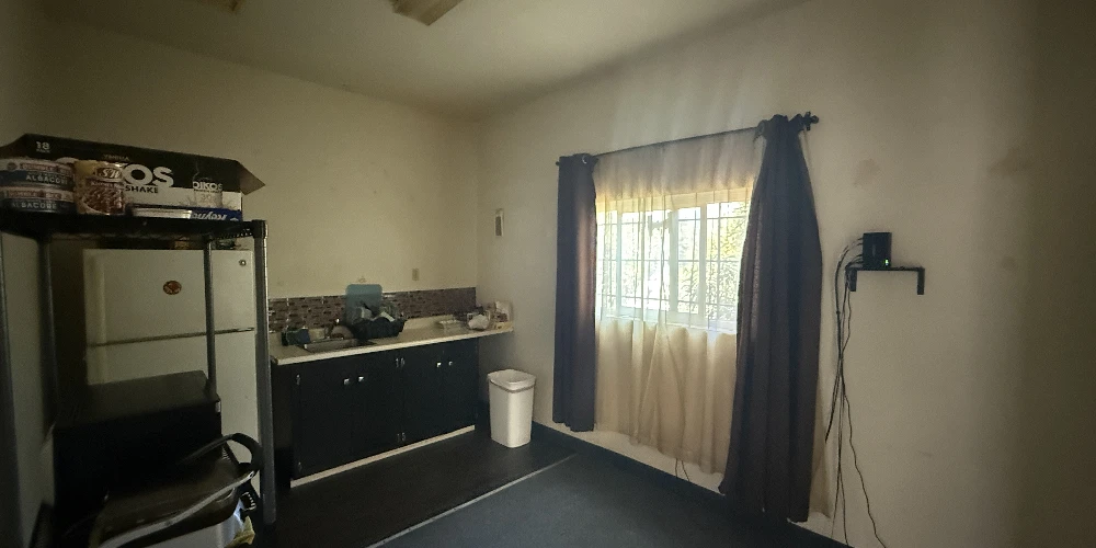 2651 Henderson Road