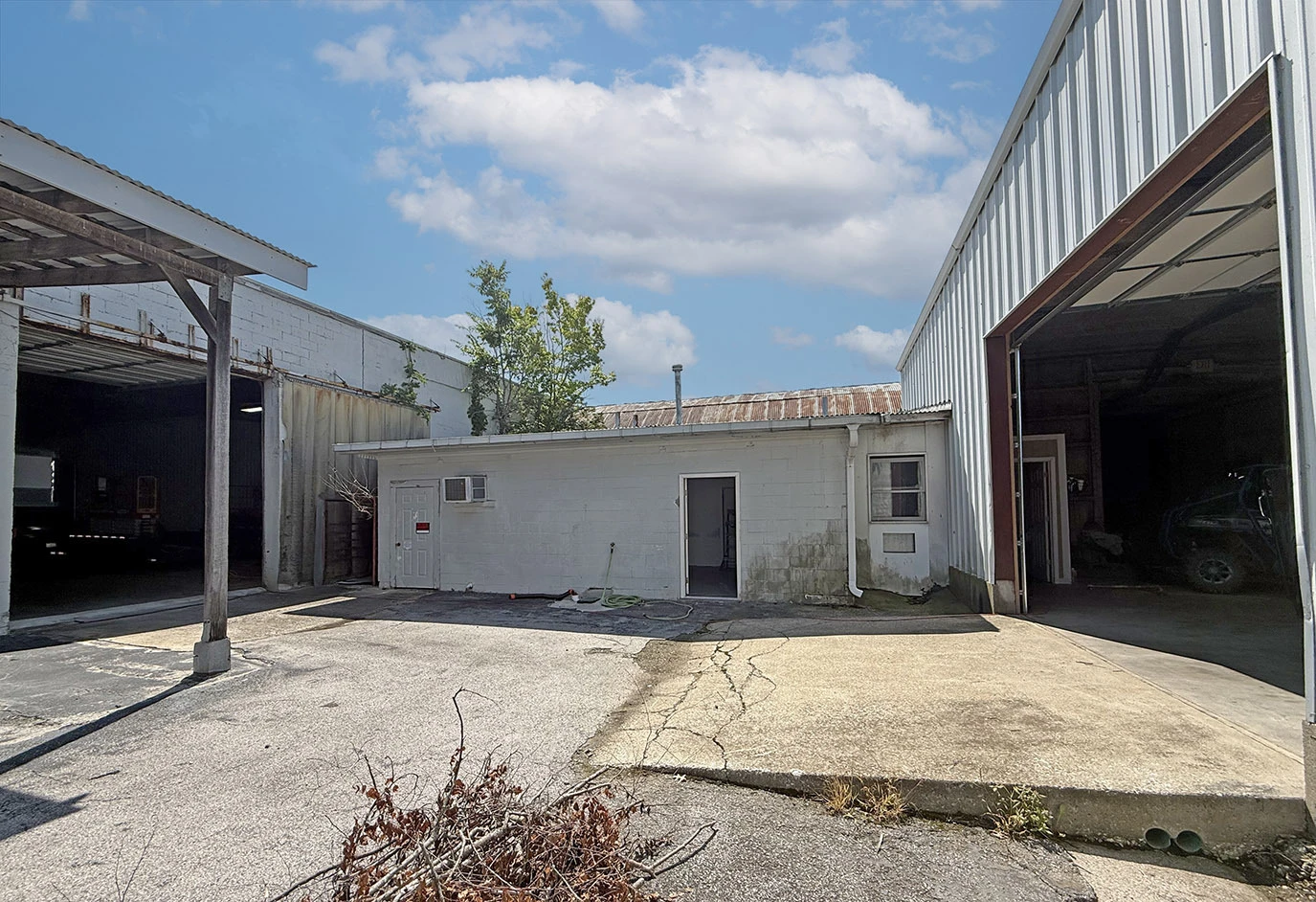 4-Building Industrial Campus