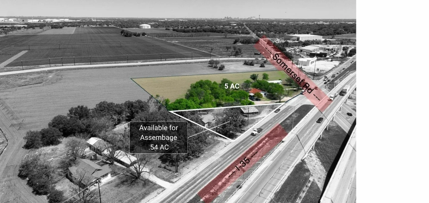 Hard Corner | I-35 Frontage Road at Somerset Road